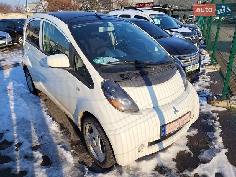 Mitsubishi i-MiEV 2012