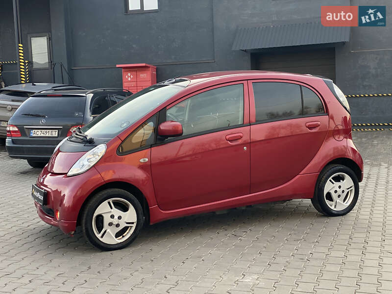 Хэтчбек Mitsubishi i-MiEV 2013 в Луцке