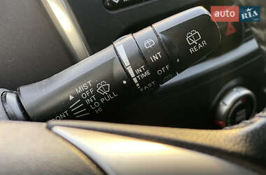 Хэтчбек Mitsubishi i-MiEV 2013 в 