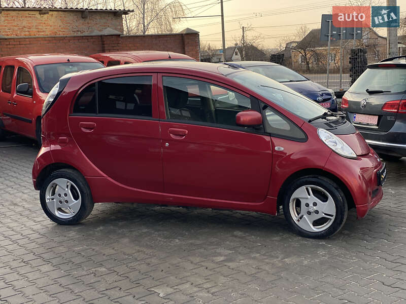 Хэтчбек Mitsubishi i-MiEV 2013 в Луцке