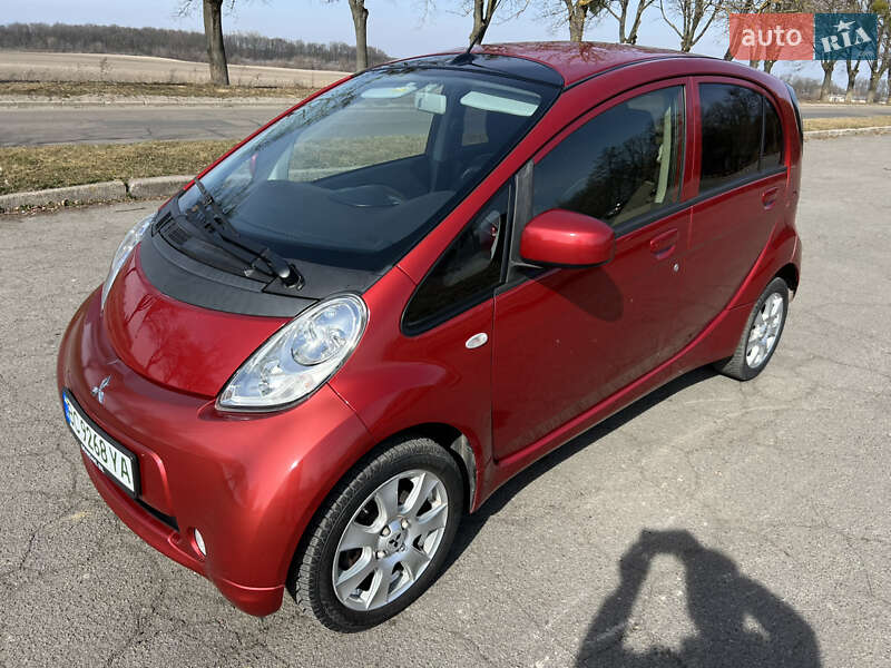 Хэтчбек Mitsubishi i-MiEV 2015 в Владимире