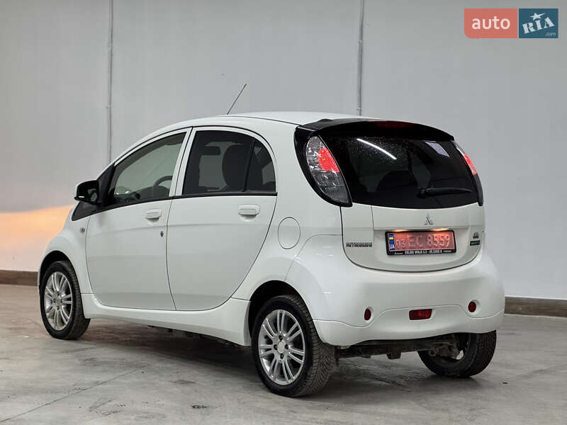 Хэтчбек Mitsubishi i-MiEV 2011 в Тернополе