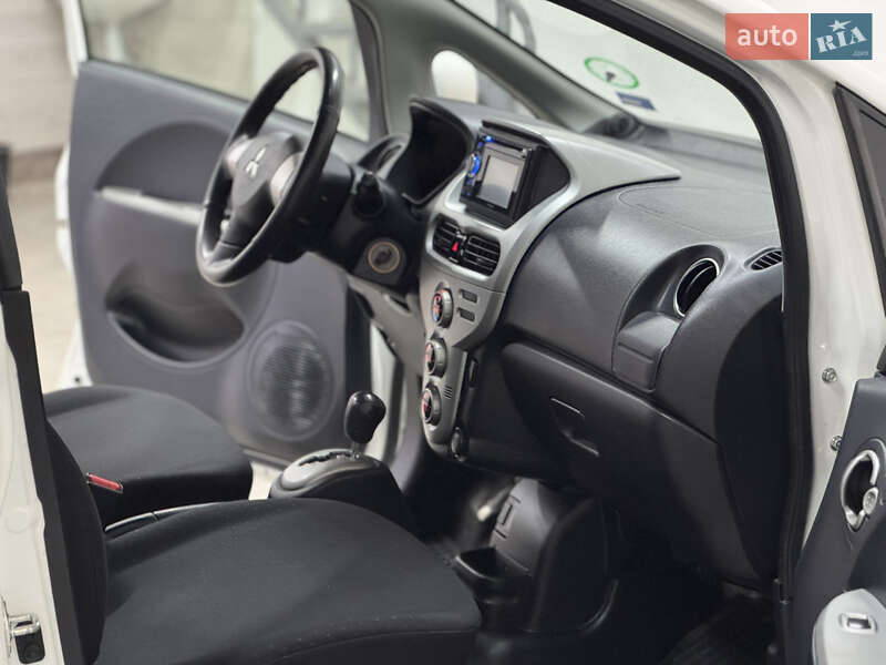 Хэтчбек Mitsubishi i-MiEV 2011 в Тернополе