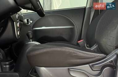 Хэтчбек Mitsubishi i-MiEV 2011 в 