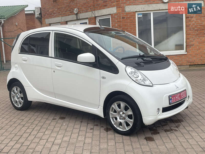 Хетчбек Mitsubishi i-MiEV 2015 в Дрогобичі