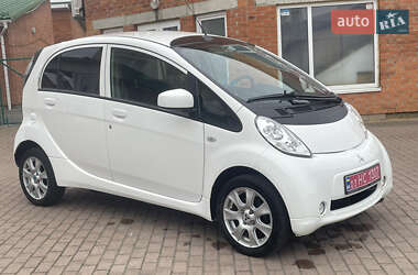 Хетчбек Mitsubishi i-MiEV 2015 в 