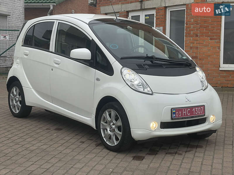 Хетчбек Mitsubishi i-MiEV 2015 в Дрогобичі