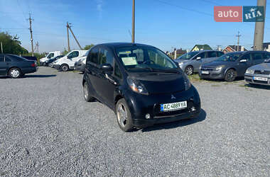 Хетчбек Mitsubishi i-MiEV 2011 в 