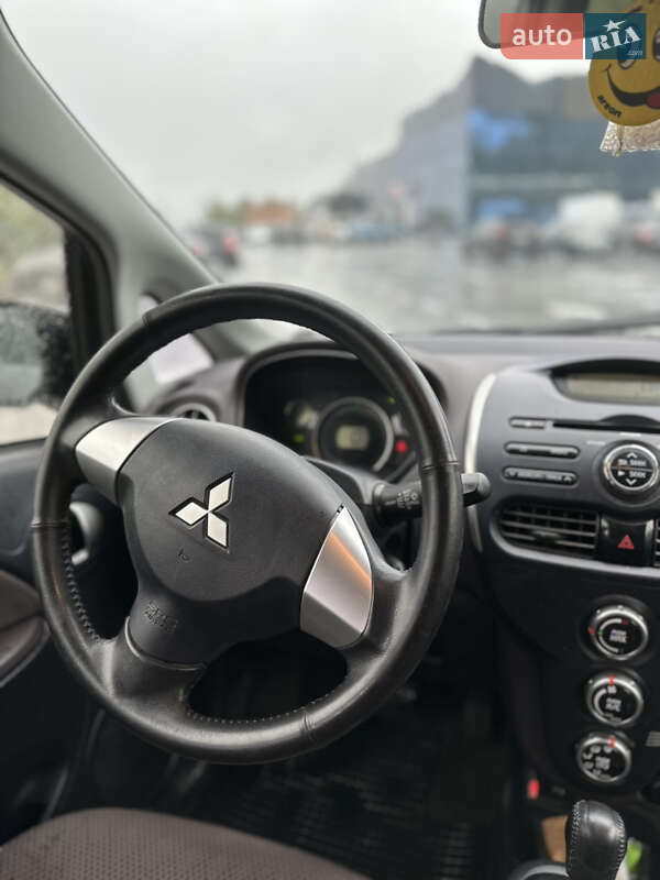 Хэтчбек Mitsubishi i-MiEV 2013 в Виннице