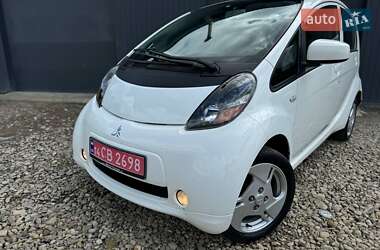 Хетчбек Mitsubishi i-MiEV 2012 в 