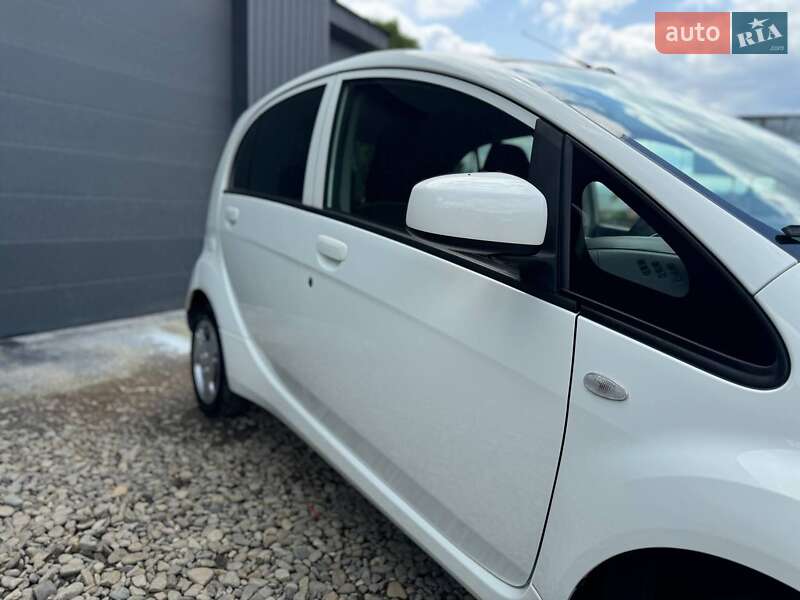 Хэтчбек Mitsubishi i-MiEV 2012 в Трускавце фото 6 Хэтчбек Mitsubishi i-MiEV 2012 в Трускавце