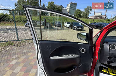 Хэтчбек Mitsubishi i-MiEV 2011 в 