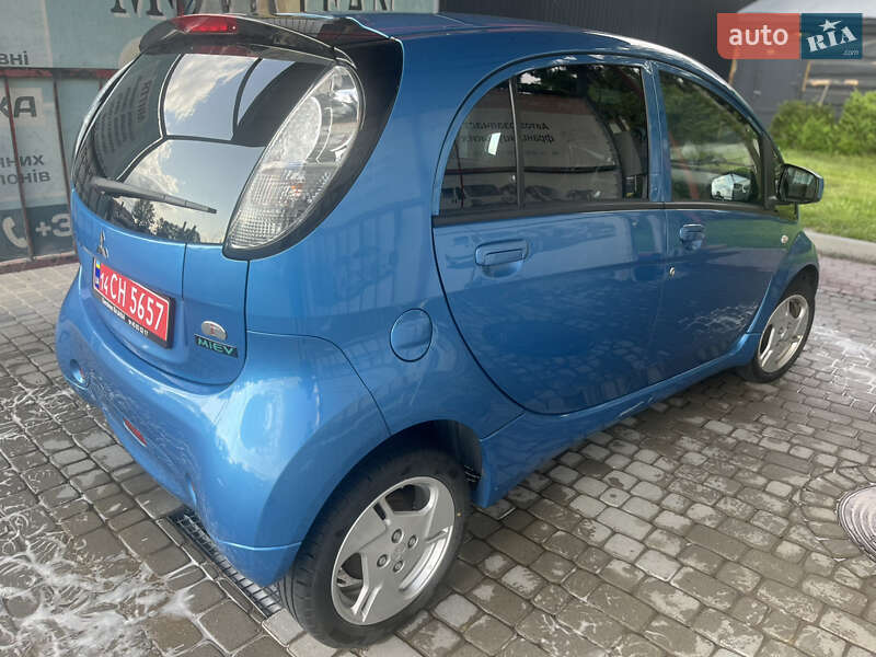 Хэтчбек Mitsubishi i-MiEV 2011 в Львове