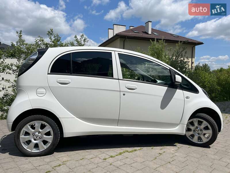 Хетчбек Mitsubishi i-MiEV 2012 в Львові