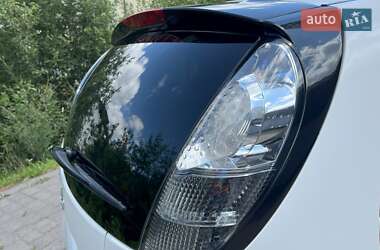 Хэтчбек Mitsubishi i-MiEV 2012 в 