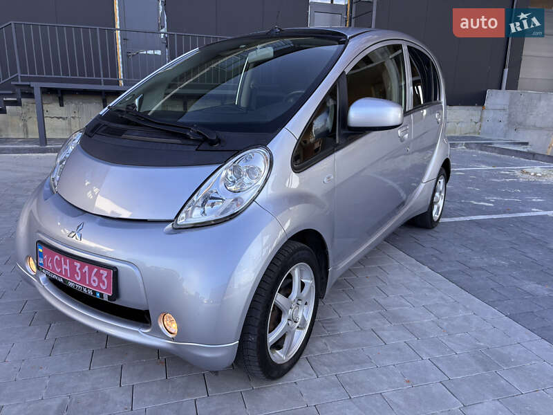 Mitsubishi i-MiEV 2015