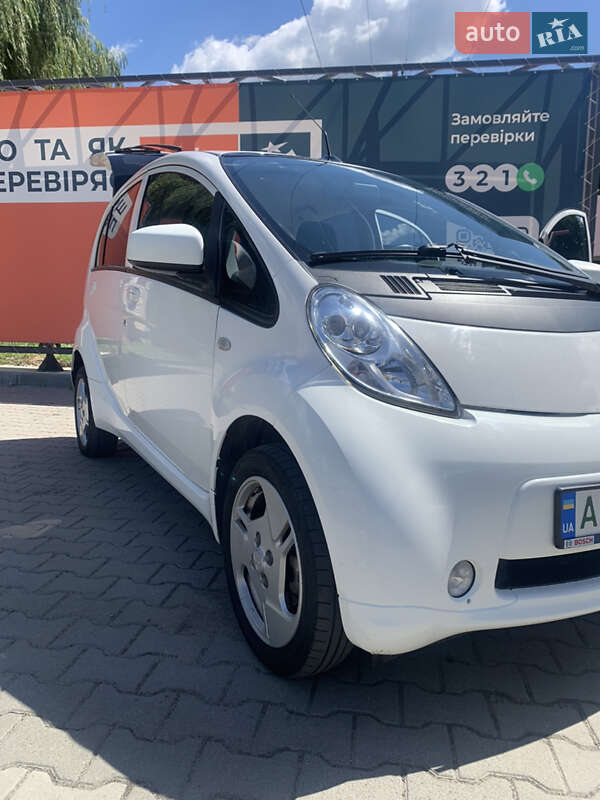 Хетчбек Mitsubishi i-MiEV 2015 в Вінниці