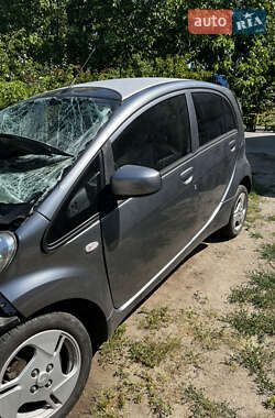 Хэтчбек Mitsubishi i-MiEV 2012 в Кременчуге