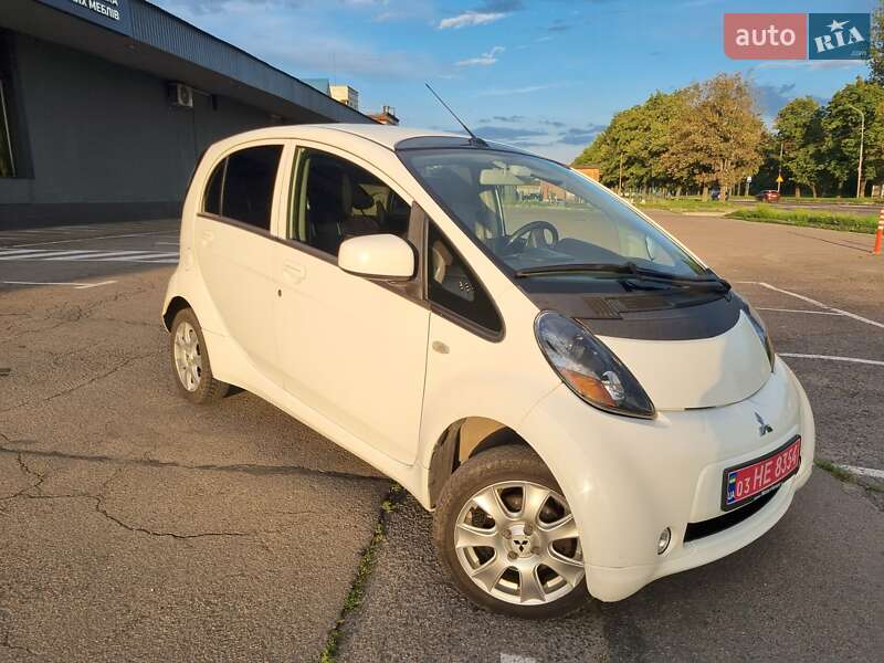 Mitsubishi i-MiEV 2012