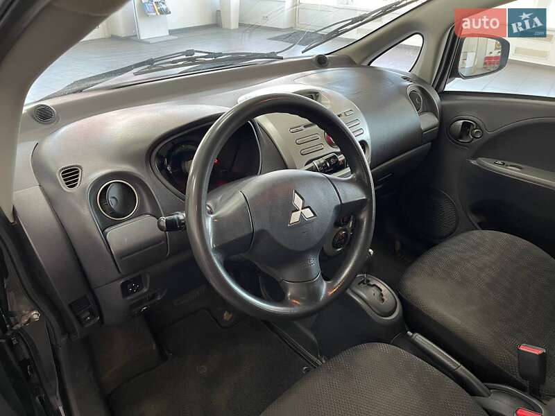 Хэтчбек Mitsubishi i-MiEV 2011 в Киеве
