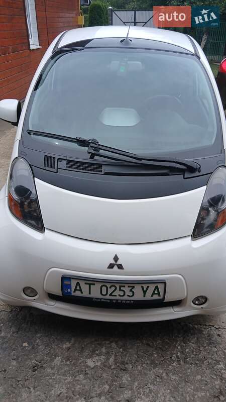 Mitsubishi i-MiEV 2011