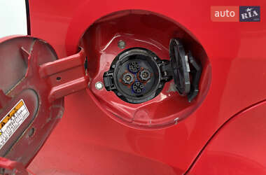 Хэтчбек Mitsubishi i-MiEV 2010 в 