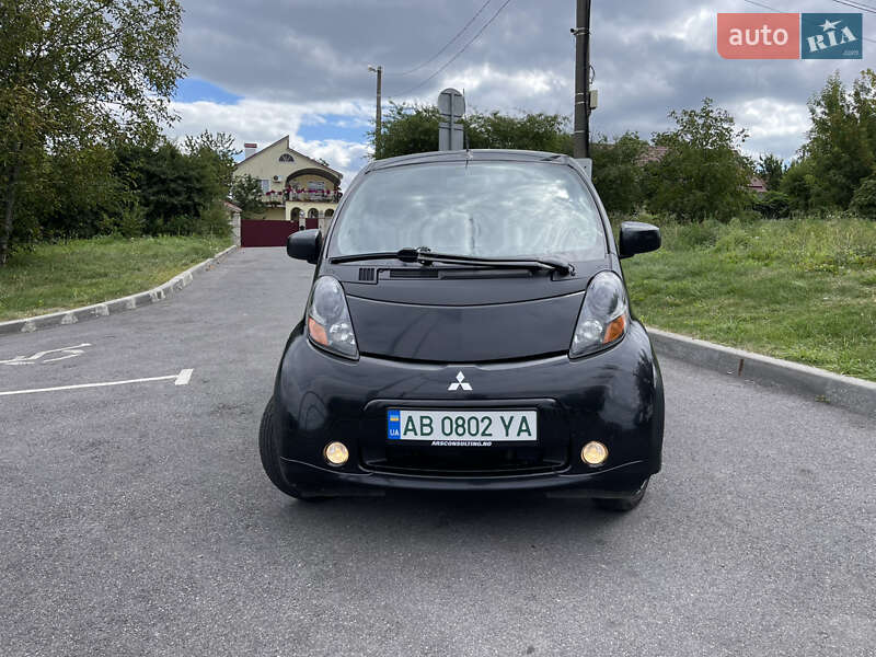Хетчбек Mitsubishi i-MiEV 2012 в Вінниці