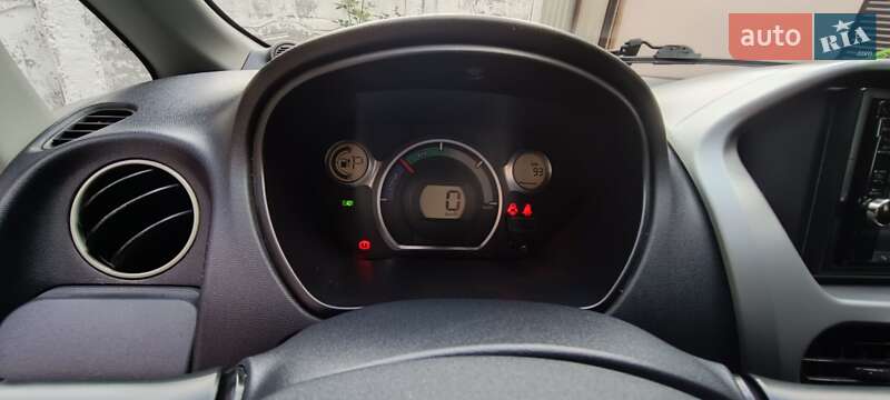 Хэтчбек Mitsubishi i-MiEV 2010 в Луцке