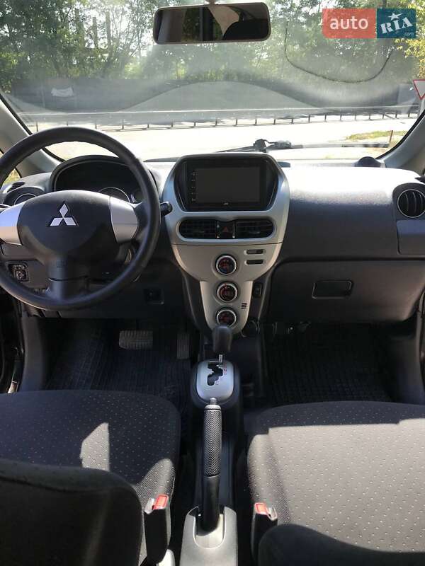 Хэтчбек Mitsubishi i-MiEV 2011 в Днепре фото 9 Хэтчбек Mitsubishi i-MiEV 2011 в Днепре