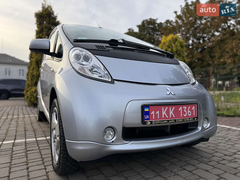 Хэтчбек Mitsubishi i-MiEV 2015 в Луцке