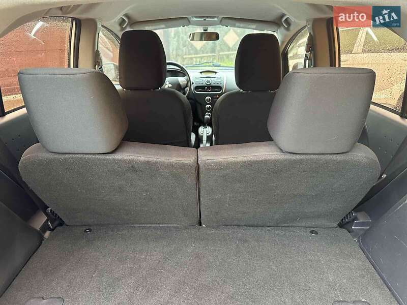 Хэтчбек Mitsubishi i-MiEV 2014 в Черновцах фото 12 Хэтчбек Mitsubishi i-MiEV 2014 в Черновцах