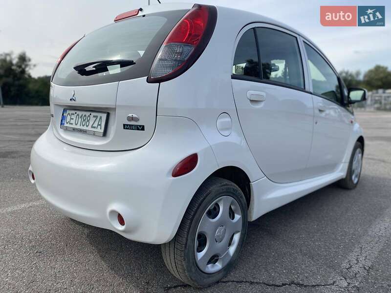 Хэтчбек Mitsubishi i-MiEV 2012 в Черновцах фото 4 Хэтчбек Mitsubishi i-MiEV 2012 в Черновцах