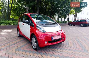 Хетчбек Mitsubishi i-MiEV 2011 в 