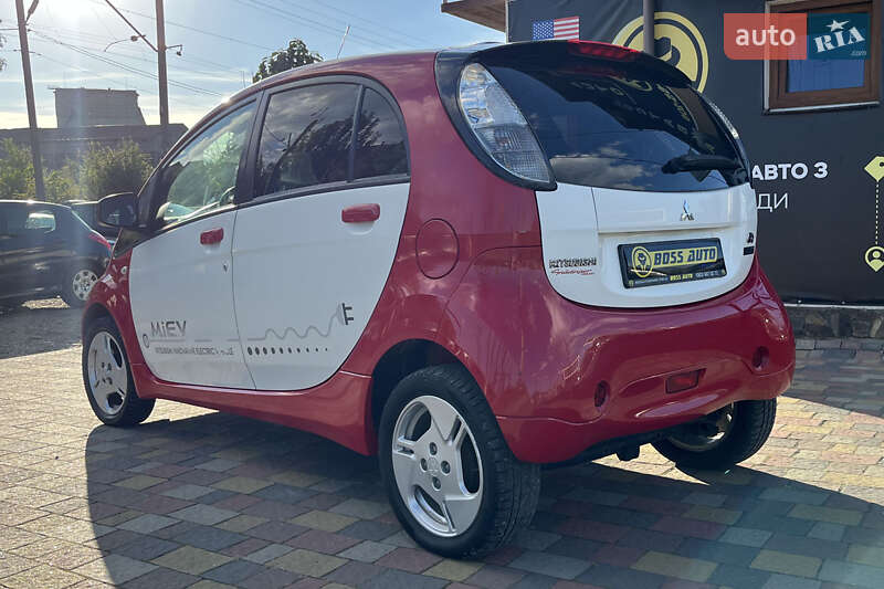 Хэтчбек Mitsubishi i-MiEV 2010 в Стрые