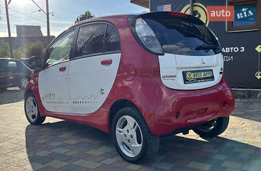Хетчбек Mitsubishi i-MiEV 2010 в 