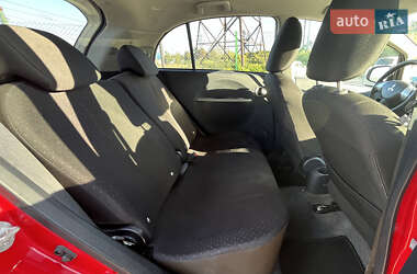 Хетчбек Mitsubishi i-MiEV 2010 в 