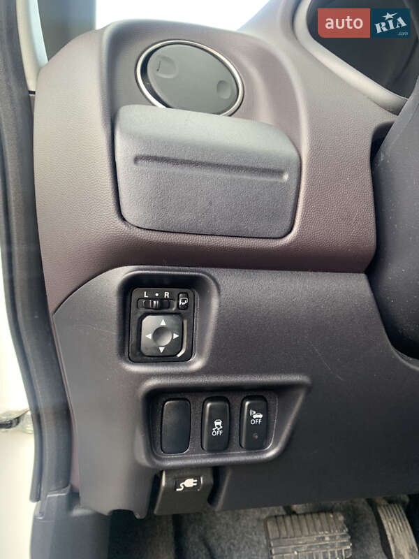 Хэтчбек Mitsubishi i-MiEV 2015 в Житомире фото 12 Хэтчбек Mitsubishi i-MiEV 2015 в Житомире