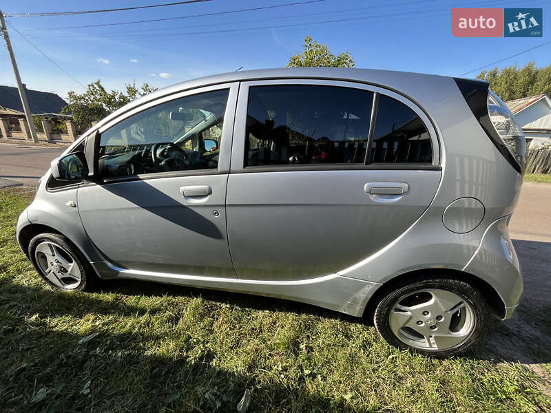 Хэтчбек Mitsubishi i-MiEV 2011 в Житомире фото 12 Хэтчбек Mitsubishi i-MiEV 2011 в Житомире