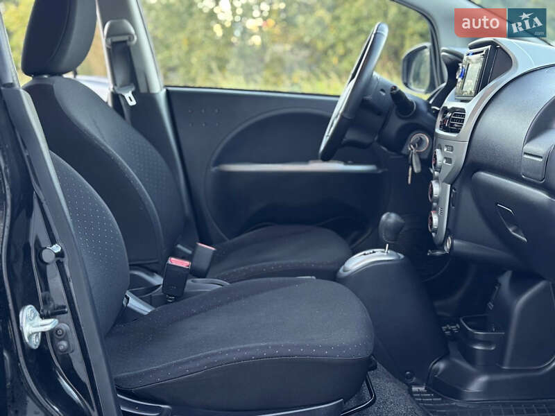 Хэтчбек Mitsubishi i-MiEV 2012 в Львове