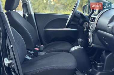 Хэтчбек Mitsubishi i-MiEV 2012 в 