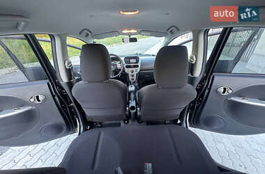 Хэтчбек Mitsubishi i-MiEV 2012 в 