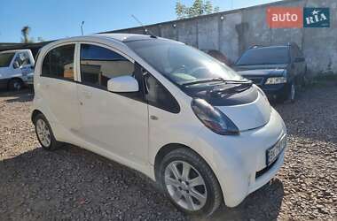 Хэтчбек Mitsubishi i-MiEV 2011 в Кременце