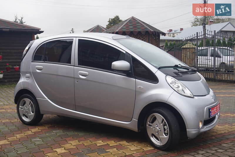 Хэтчбек Mitsubishi i-MiEV 2014 в Самборе