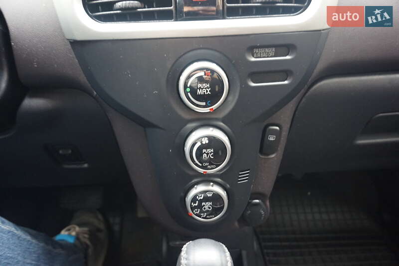 Хэтчбек Mitsubishi i-MiEV 2014 в Самборе