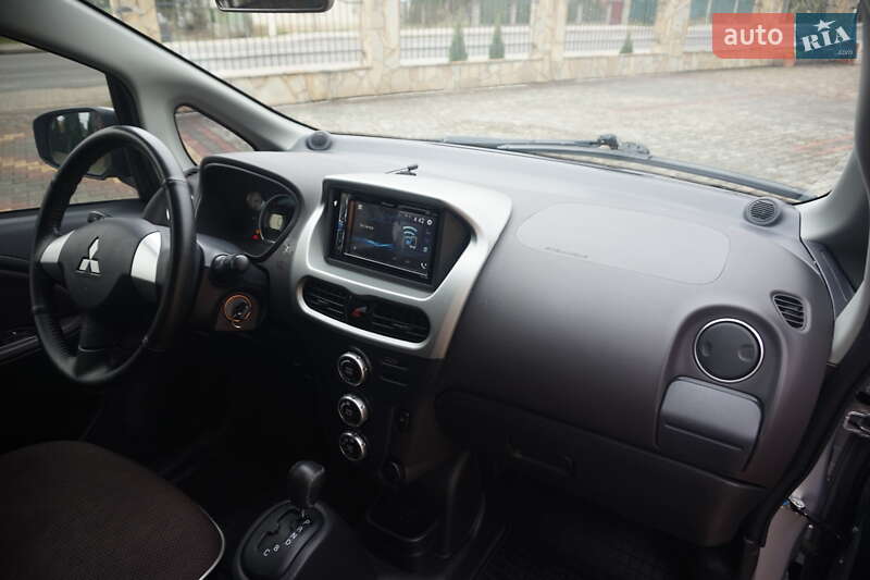 Хэтчбек Mitsubishi i-MiEV 2014 в Самборе