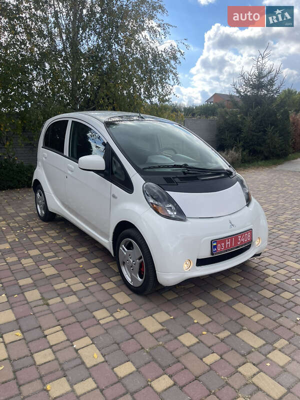 Mitsubishi i-MiEV 2011