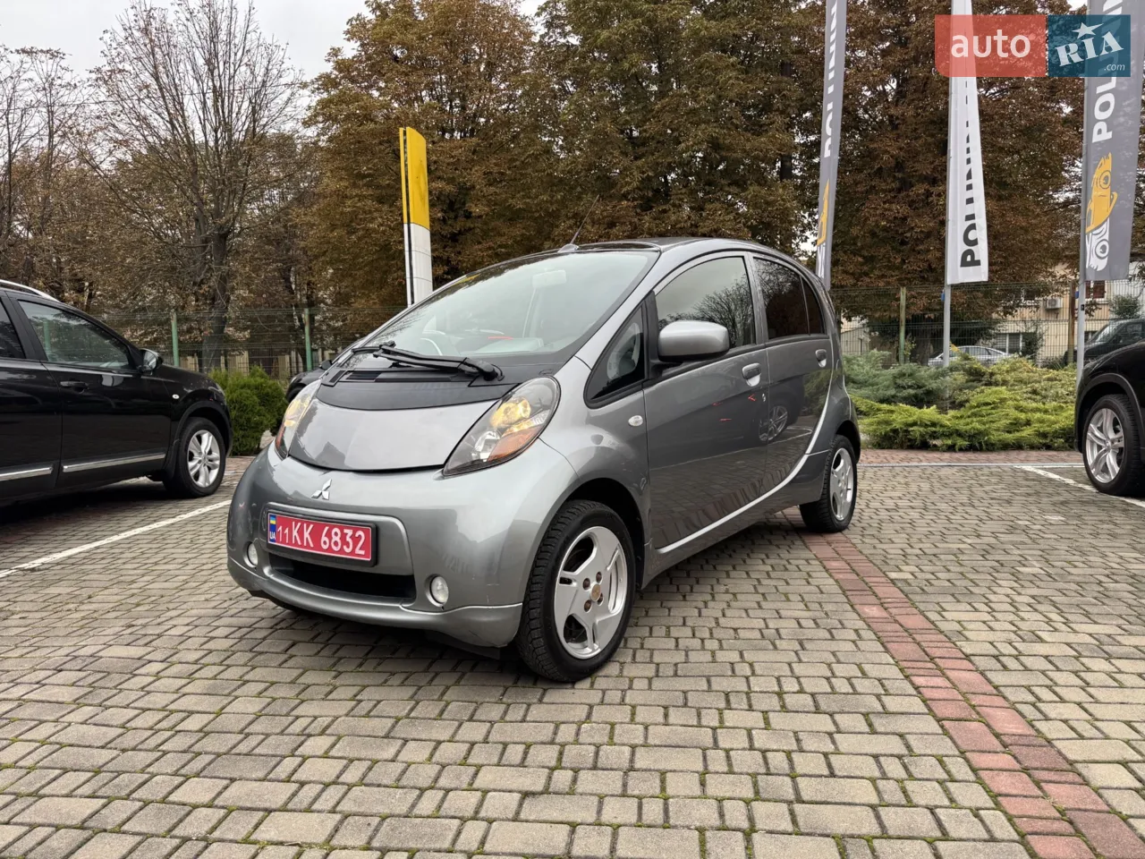 2010 Mitsubishi i-MiEV - мініатюра 14