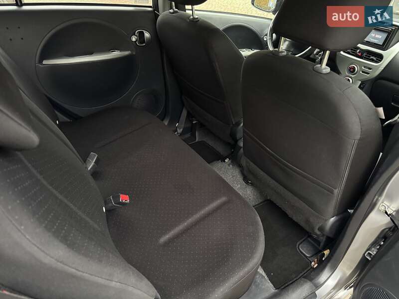Хетчбек Mitsubishi i-MiEV 2011 в Бучі фото 23 Хетчбек Mitsubishi i-MiEV 2011 в Бучі