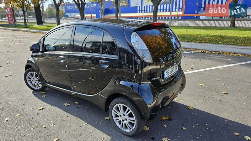 Хетчбек Mitsubishi i-MiEV 2011 в Дніпрі фото 3 Хетчбек Mitsubishi i-MiEV 2011 в Дніпрі