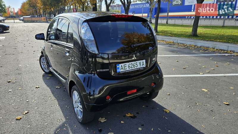 Хетчбек Mitsubishi i-MiEV 2011 в Дніпрі фото 40 Хетчбек Mitsubishi i-MiEV 2011 в Дніпрі